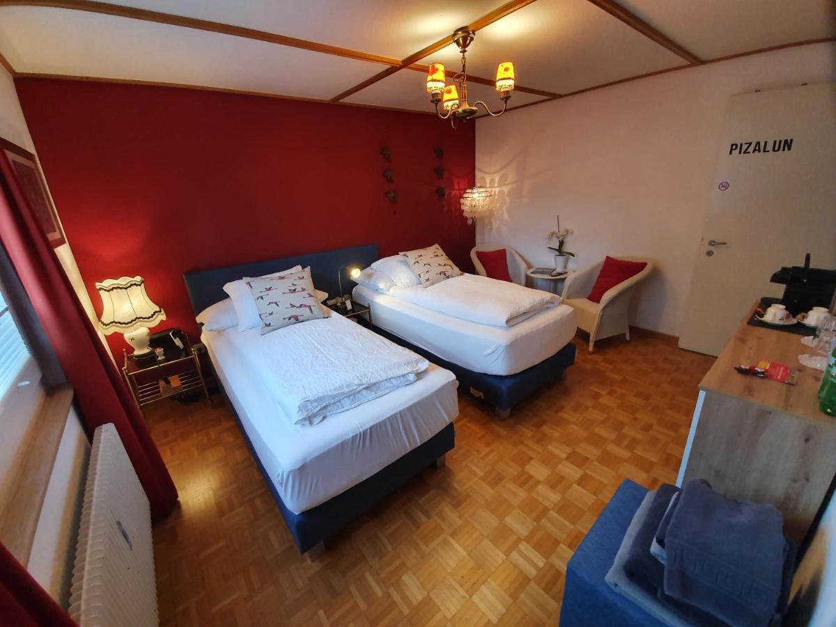 Bnb Haus Weibel Landquart Exterior foto